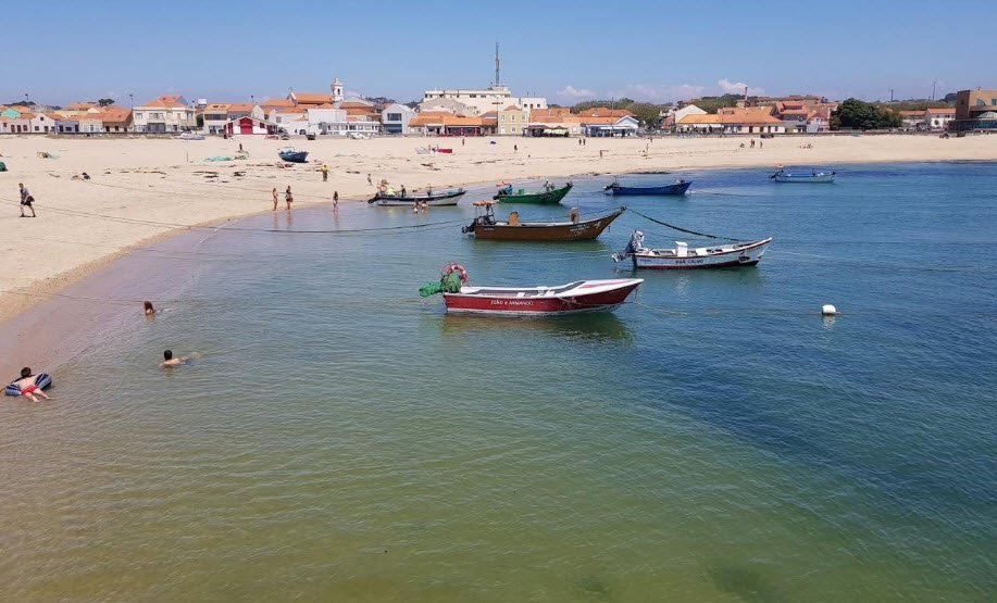 Praia da Aguda, Portugal